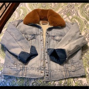 Levi Sherpa Lined Denim Trucker Jacket with Removable Faux Fur Collar